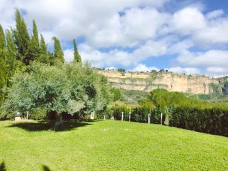 Hacienda Puerto De Las Muelas Ronda Exterior photo